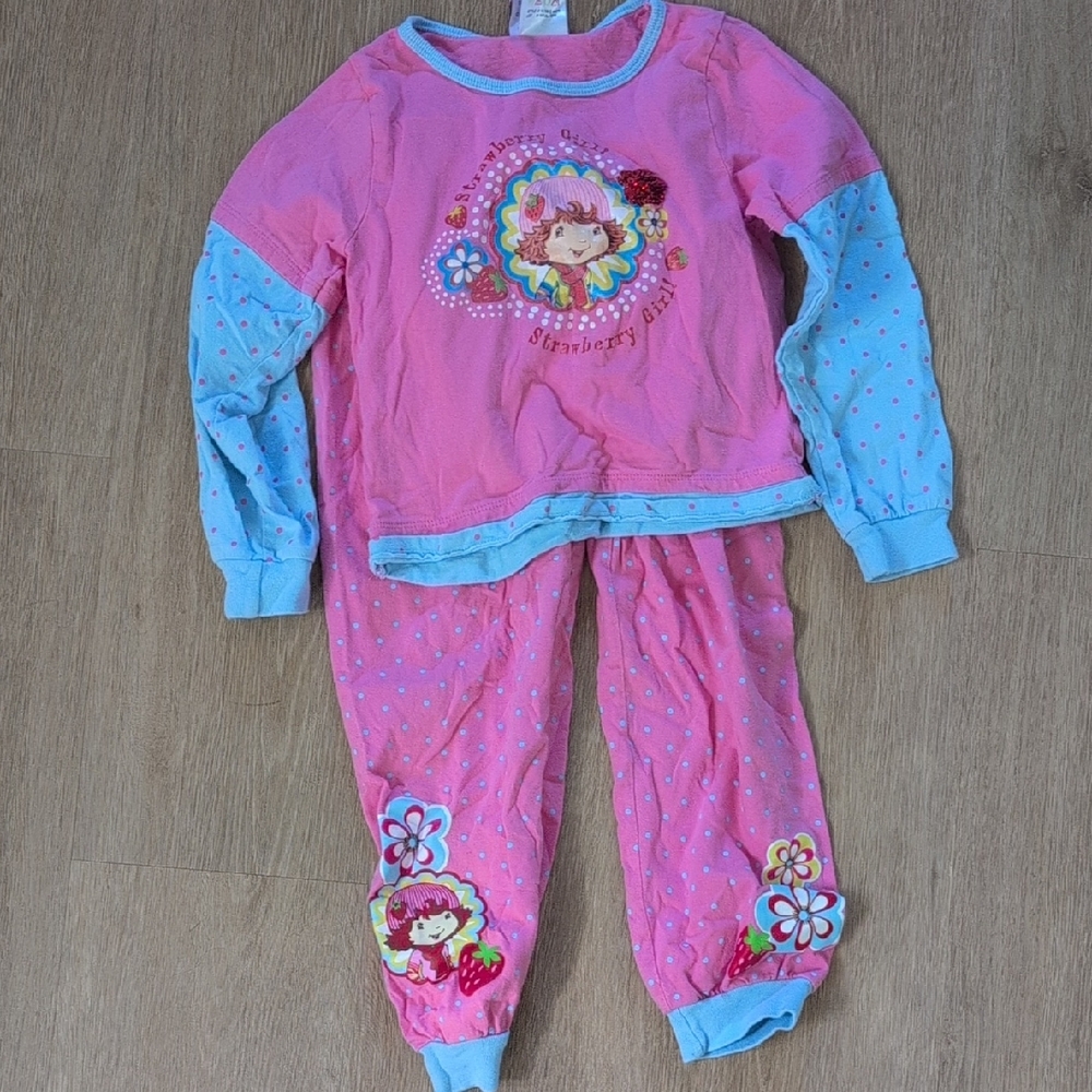 Y2k Strawberry Shortcake Pajamas Size 6